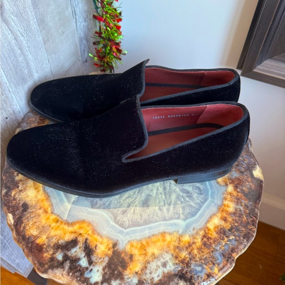 Magnanni Men’s Velvet Loafers